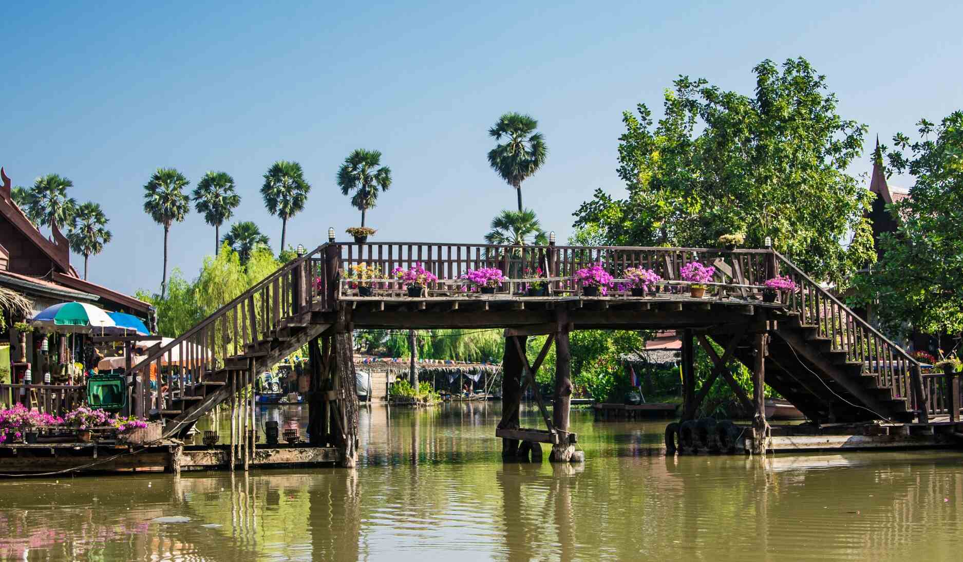 Ayutthaya floating market