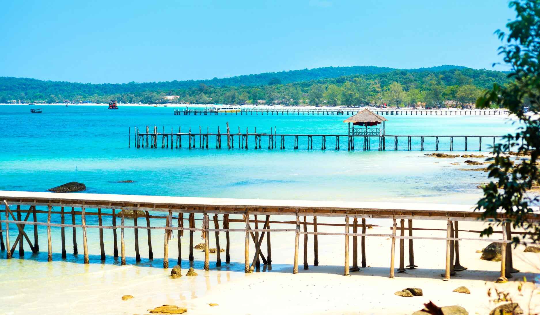 Lazy_beach_Koh_Rong_Sanloem_cambodge