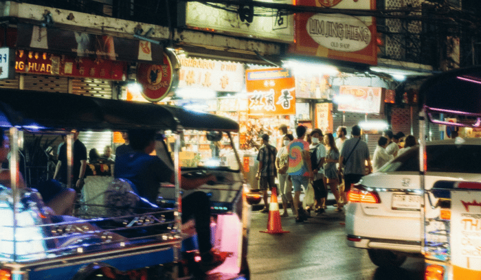 Arpenter les marchés de nuits de l’Isaan