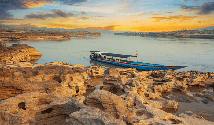 La plage intérieure de Hat Wat Tai